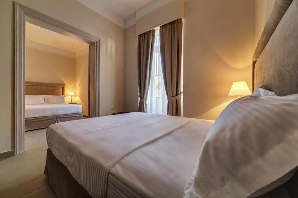 Home & Art Suites Atenas Exterior foto